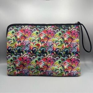 Cynthia Rowley GO Neoprene Print Lap Top Case Bag